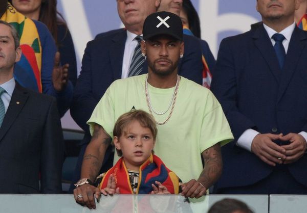 Neymar, entre Barcelona y Real - Fútbol - ABC Color