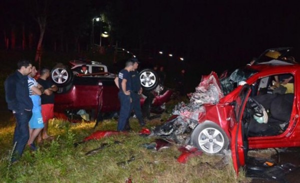 Esteños mueren tras choque frontal en Misiones