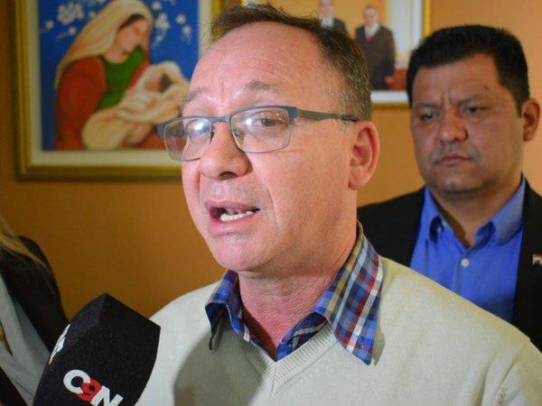 Caazapá: Concejal niega enemistad con su colega