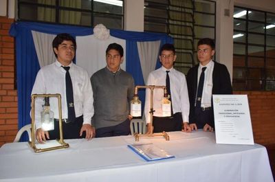 Proyecto de último año, el arduo camino hacia la graduación colegial - Periodismo Joven - ABC Color