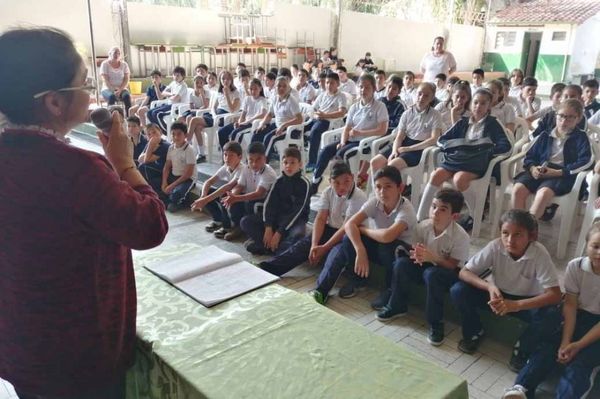 Niños de Villeta recibieron a "Salvemos Nuestra Infancia"