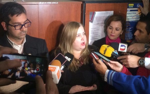 Fiscalía pide informe técnico a Itaipú y llamarán a declaración a Abdo y Velázquez