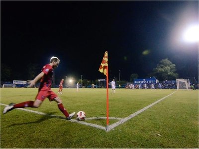 Fijan precio general para duelo con Cerro