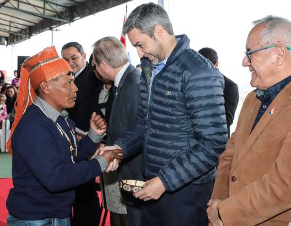 Gobierno regulariza tierras de comunidad indígena Guaná | .::Agencia IP::.