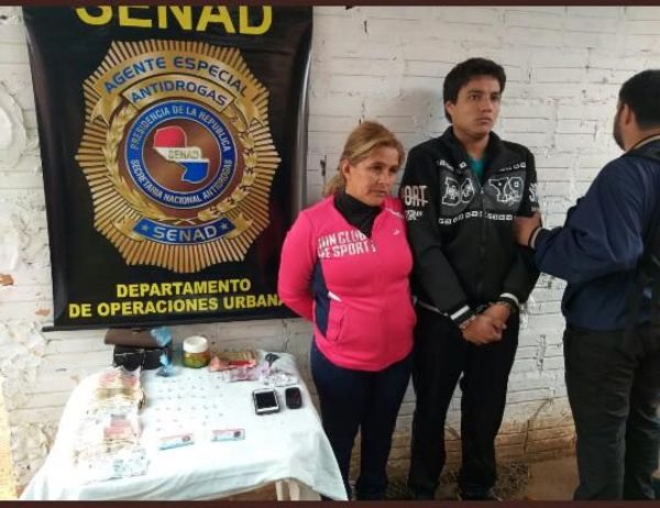 Detienen a presuntos distribuidores de drogas en Itauguá - Nacionales - ABC Color
