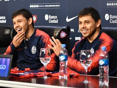 Súper Campeones: Así presentaron a los Romero en San Lorenzo