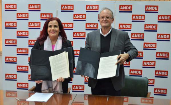 La SFP y la ANDE firman convenio de cooperación para el fortalecimiento institucional