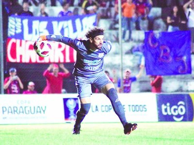 Rechazado en Primera, ídolo en la Intermedia