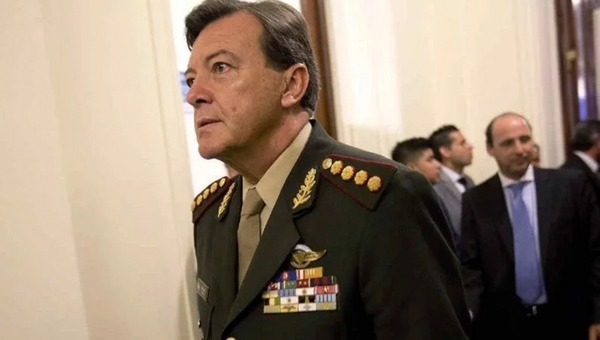 Exjefe del Ejército argentino absuelto en juicio por secuestros en dictadura » Ñanduti