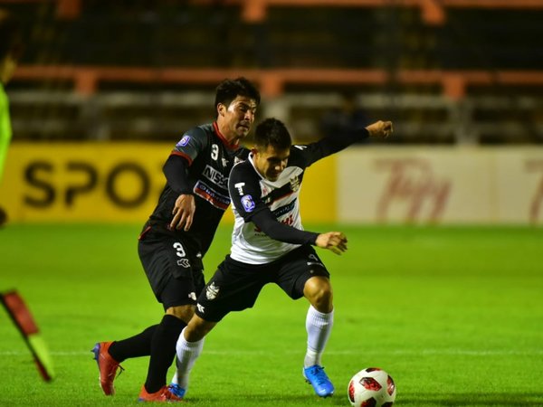 El Kelito rescata un empate de su visita al Nido de las Águilas