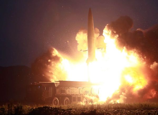 Corea del Norte lanza dos nuevos proyectiles desde su costa oriental - Mundo - ABC Color