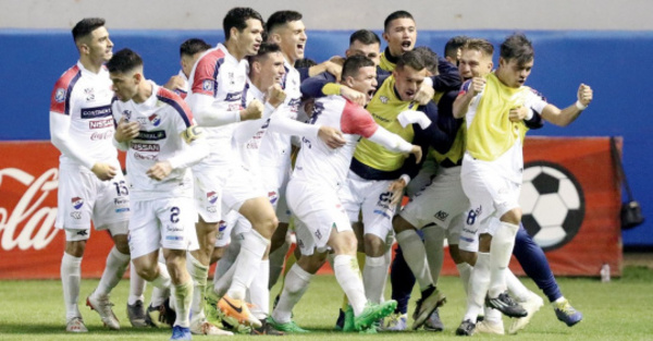 Sobre la hora, se “Pinti” de tricolor