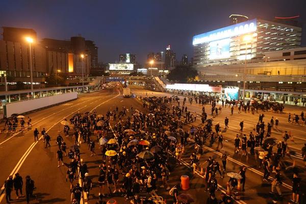 Hong Kong vuelve a registrar protestas por décimo fin de semana consecutivo | .::Agencia IP::.