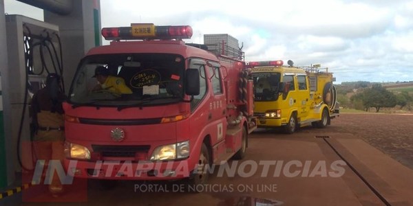 BOMBEROS K-110 DE SAN RAFAEL DEL PARANÁ RECIBEN PRIMERA AUTOBOMBA.