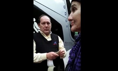 Guarda de La Ovetense bajó a anciana no vidente porque no tenía para su pasaje - ADN Paraguayo