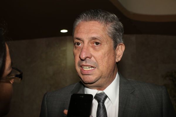 Presidente del TSJE participa de elecciones en Argentina