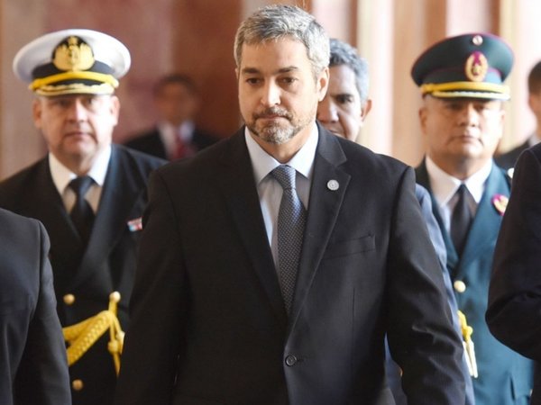 Marito se rodea de asesores de poco peso por su falta de liderazgo