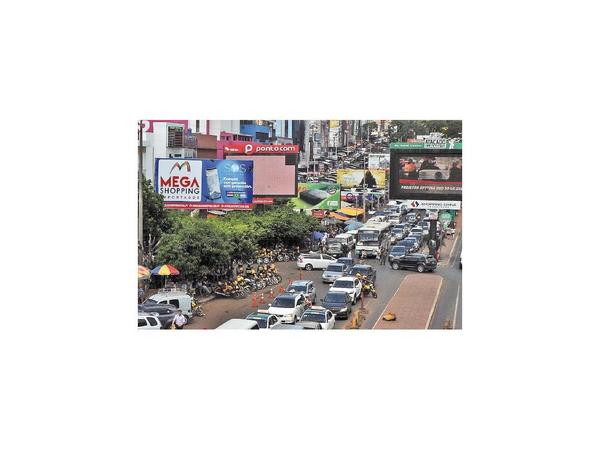 CDE: Municipalidad anuncia control y sanción  a mototaxistas ilegales