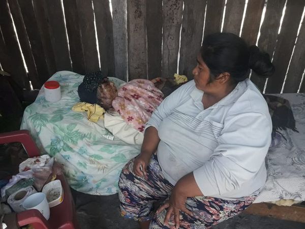 Deplorable estado de abandono de una mujer Ishir en el Chaco - Nacionales - ABC Color