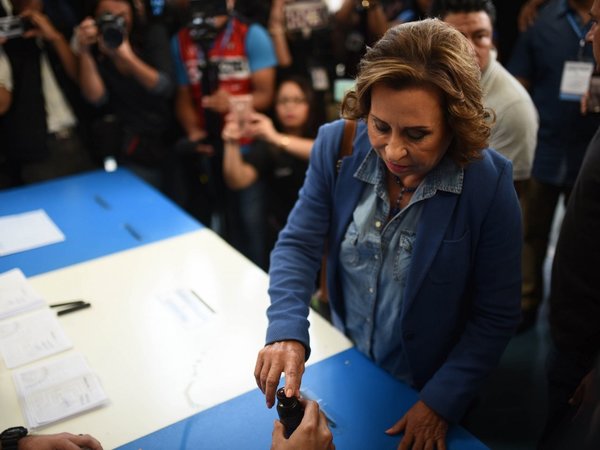 Guatemala: Sandra Torres dice que será la primera mujer presidenta