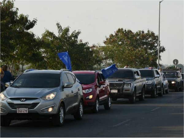 Prohíben caravana que iba a solicitar juicio político del Ejecutivo