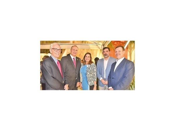 Amena recepción de bienvenida