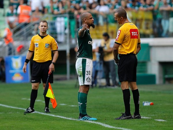Otra más de Felipe Melo
