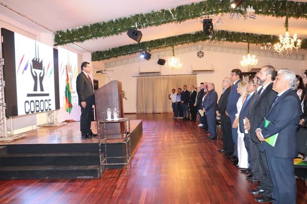 Cemento boliviano llega para competir