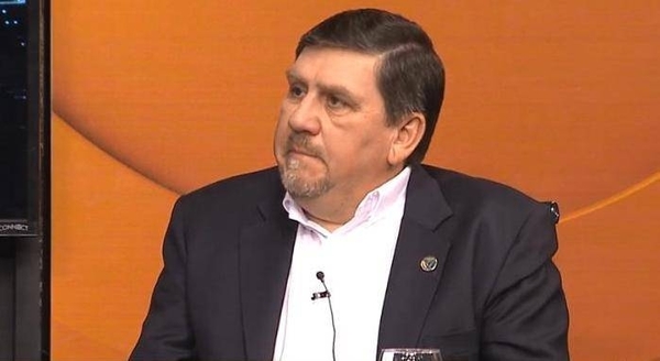 HOY / Llano se remonta al pasado para indicar que él debería asumir si hay doble acefalía