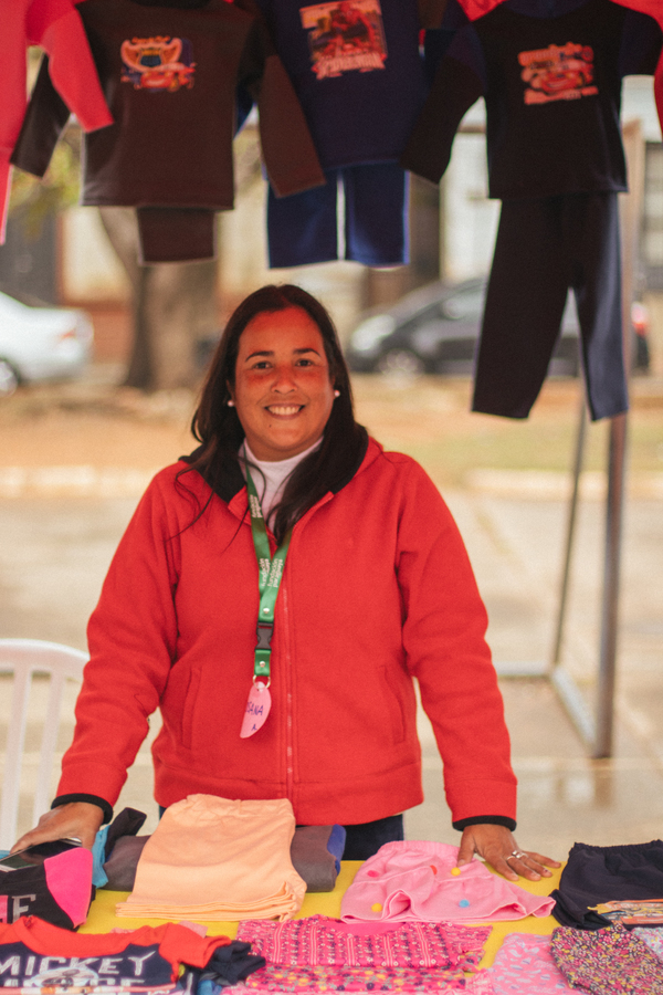 Mujeres emprendedoras realizaron una exitosa feria en la ciudad de Luque » Ñanduti