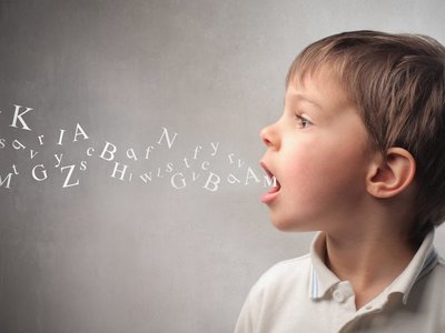 Descubren cómo los niños aprenden el lenguaje