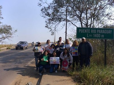 Con frases de apoyo, buscan frenar suicidios en puente Remanso