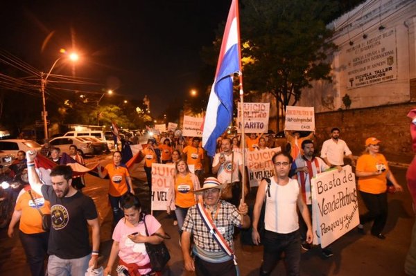 No cesarán los escraches en Asunción
