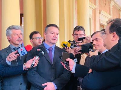 Aseguran transparencia en investigación de la firma del Acta Bilateral - .::RADIO NACIONAL::.