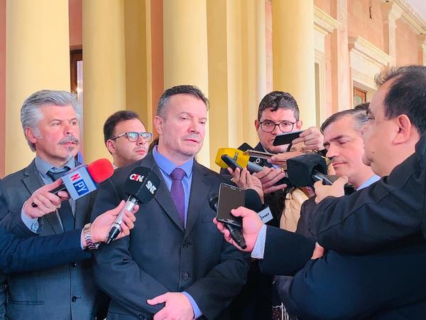 Aseguran transparencia en investigación de la firma del Acta Bilateral - .::RADIO NACIONAL::.
