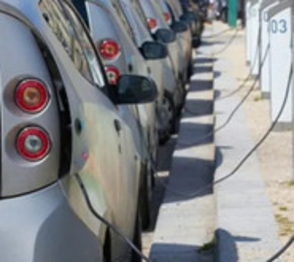 Llaman a licitación para instalar cargadores de vehículos eléctricos - Paraguay.com