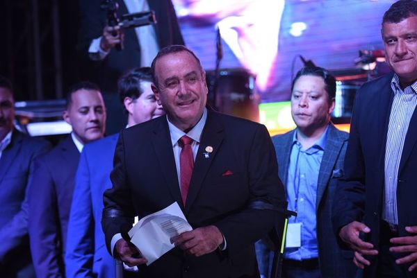 Frenar la inmigración, desafío del presidente electo de Guatemala - Mundo - ABC Color