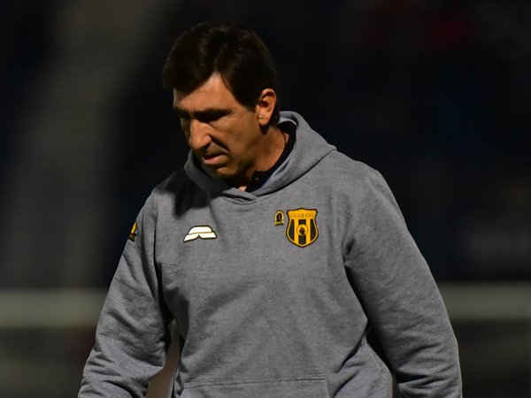 Costas destaca la reacción de su equipo