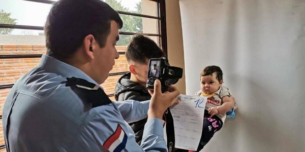 POR SEMANA DE LA NIÑEZ PARAGUAYA, GOBERNACIÓN DE ITAPÚA EMPRENDE JORNADAS DE CEDULACIÓN Y DOCUMENTACIÓN A NIÑOS