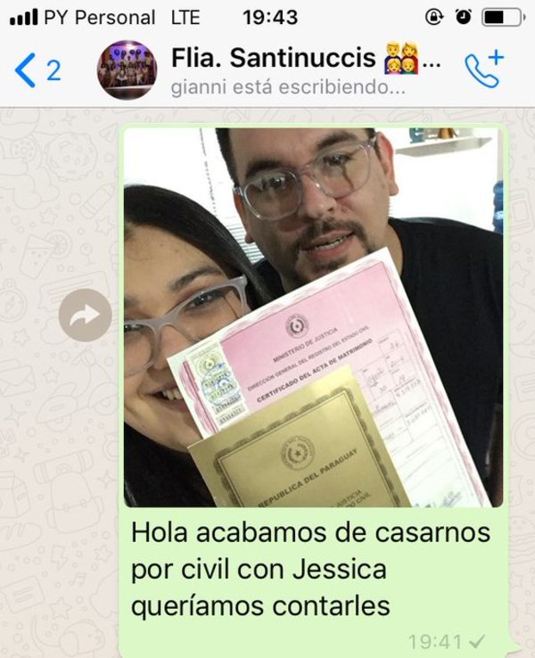 Se casaron y después avisaron por wasap a su gente