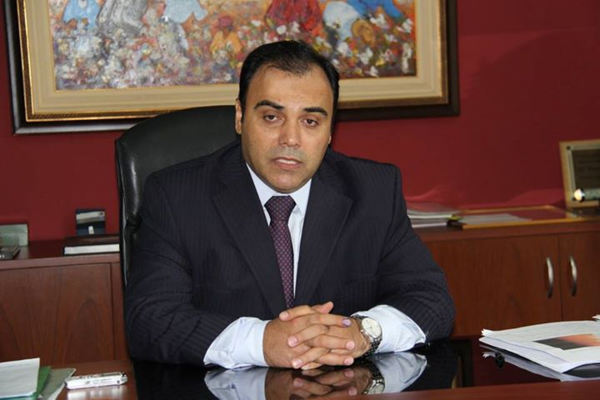Acusan por enriquecimiento ilícito al exfiscal general del Estado