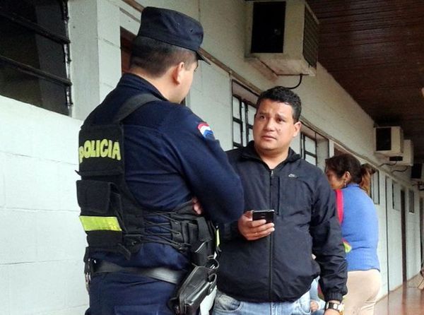 Ciudad del Este: Expolicía que abusó de su hijastra fue condenado a 10 años de cárcel - ADN Paraguayo