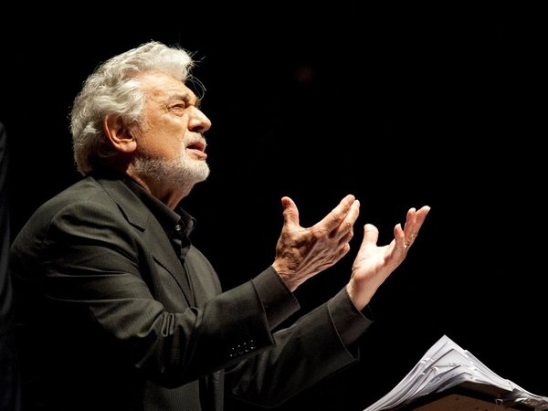 Acusan a Plácido Domingo de acoso sexual