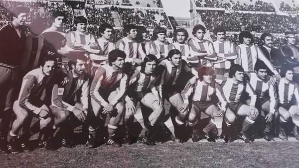 Cuando Paraguay fue vicecampeón mundial - Fútbol - ABC Color