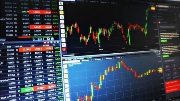 El peso argentino sigue su devaluación y el riesgo país alcanza cifra récord | .::Agencia IP::.