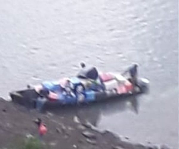 Marinos y Aduaneros cómplices del contrabando en Tres Fronteras