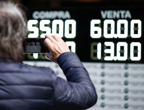 Alertan sobre impacto de la caída del peso - Economía - ABC Color