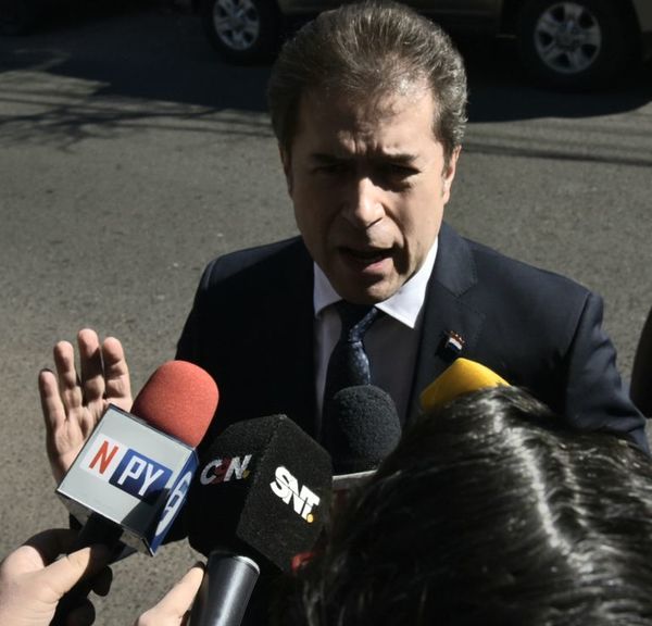 El excanciller Castiglioni declara ante la Fiscalía sobre el acta entreguista - Nacionales - ABC Color