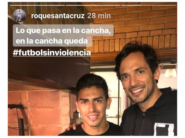 Roque "abandonó a Paraguay contra Alemania", tiró Chila
