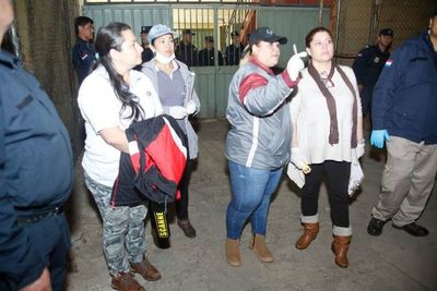 Casi 30 imputados por la masacre en la cárcel de San Pedro - Nacionales - ABC Color